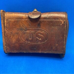 Antique 1909 Leather Cartridge Carrier